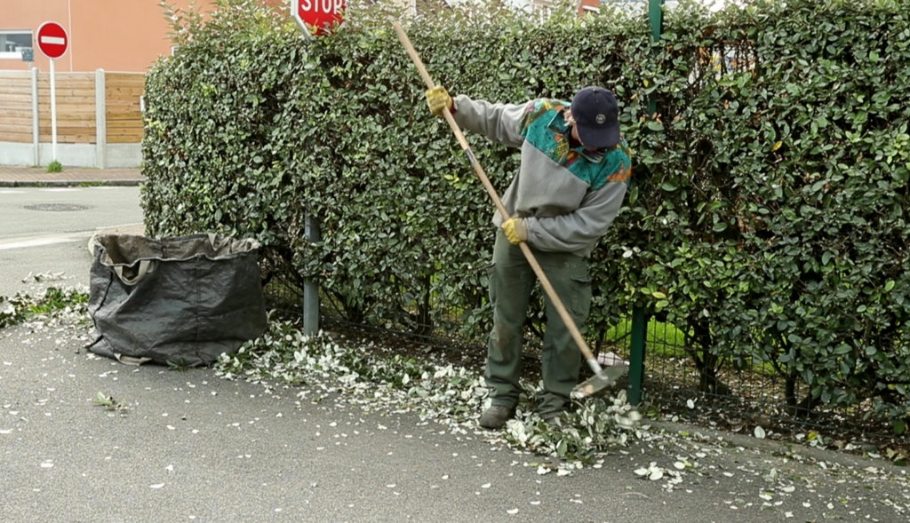 entretien d'un jardin par Nature et jardins service